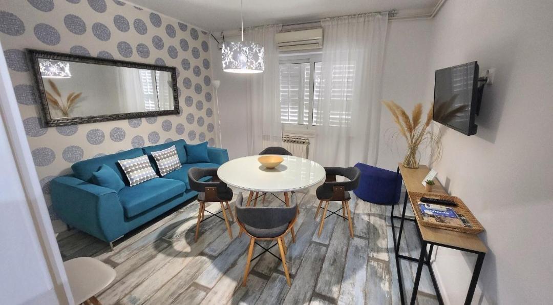 Apartments Ella Makarska Zimmer foto